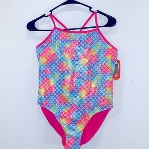 Sparkling bathing suit with matching mermaid tail skirt! 🧜‍♀️ Brand new!
